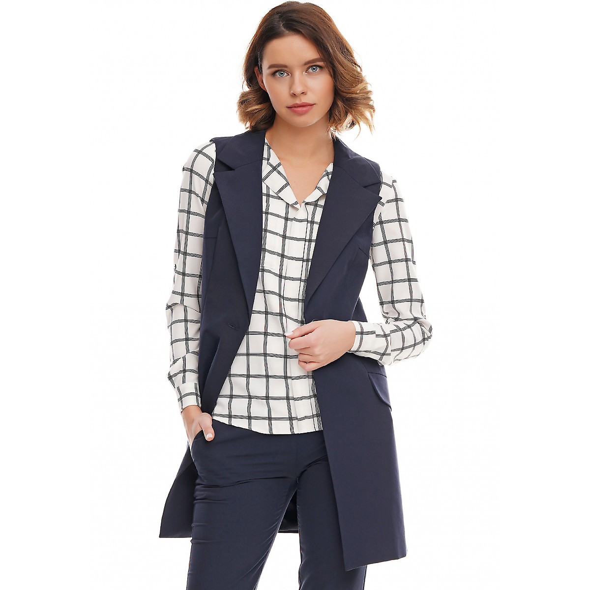 Синяя жилетка удлинённая на пуговицах купить в интернете или магазине ...