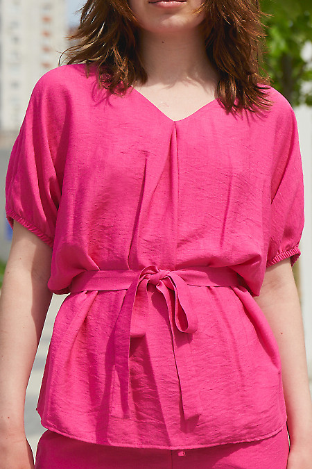 Блуза рукава на резинці. Діловий жіночий одяг фото