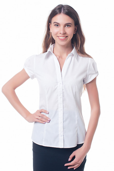 Біла жіноча блуза з відкладним коміром. Діловий жіночий одяг 