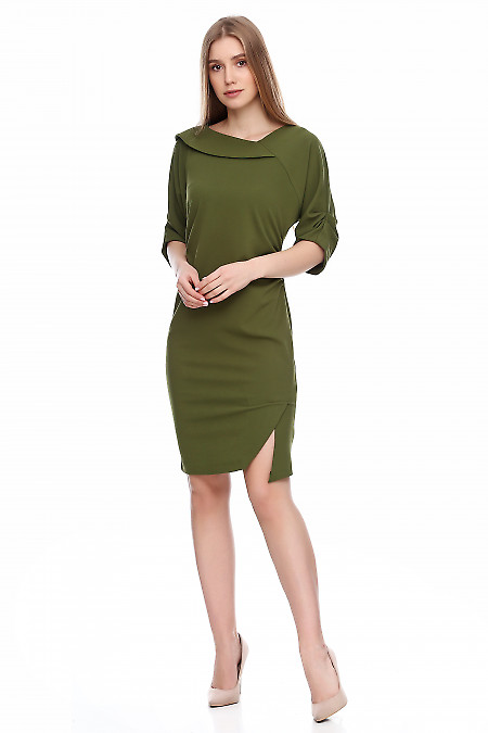 Сукня зелена зі збіркою збоку. Діловий жіночий одяг фото 