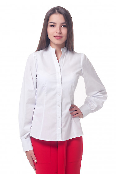 Белая блузка со стойкой Деловая женская одежда