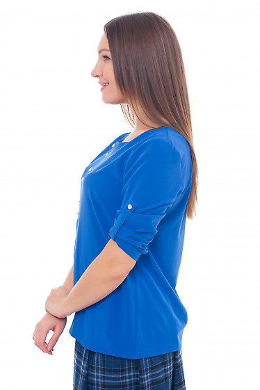 Женская блузка из софта цвета электрик