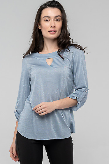 Блузка нежно-голубая с патой. Деловая женская одежда фото