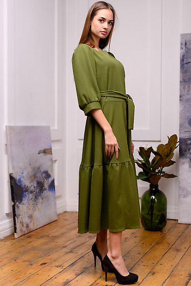 Зеленое женское платье