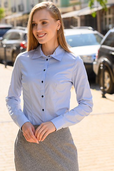 Рубашка женская голубая классическая. Деловая одежда